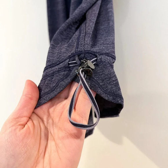 Lululemon Purple Built In Bra Adjustable Cut Out Athletic Athleisure Tank Top 4 - Picture 4 of 8